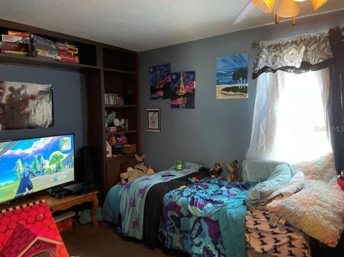 7405 Executive Wood Ct, Port Richey FL 34668-1609 exterior