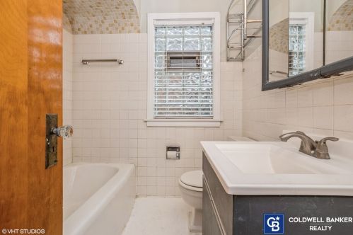 9630 La Salle St, Chicago IL  60628-1330 exterior