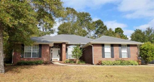 5979 Ridgeview Dr, Milton, FL 32570-5059