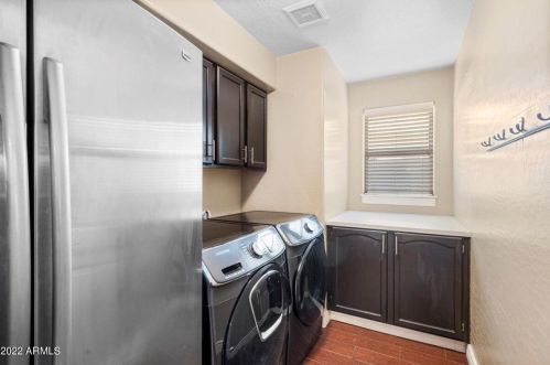 5021 Ivanhoe St, Chandler AZ 85226-2078 exterior