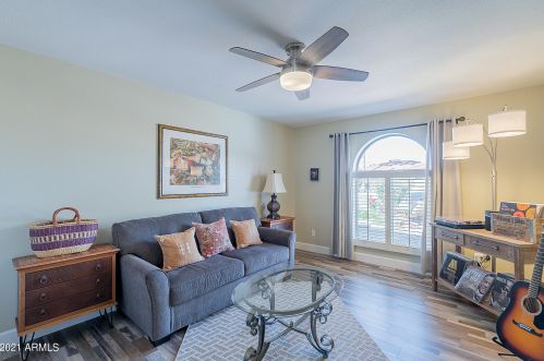 25664 Howard Dr, Chandler AZ 85248-6820 exterior