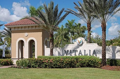 9849 Carrotwood Cir, Fort Pierce FL 34987-2478 exterior