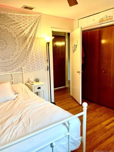 56 Osage Dr, Wallingford CT  06492-2812 exterior