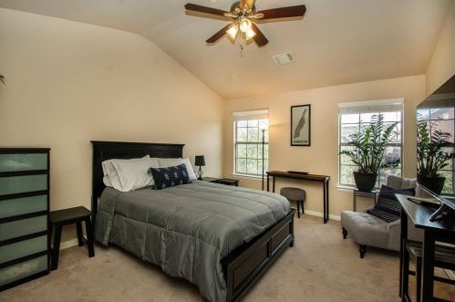 1416 Biltmore Ln, Irving TX exterior