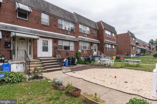 9861 Frankford Ave, Philadelphia, PA 19114-2009