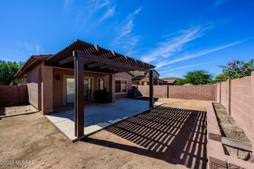 7573 Majestic Palm Ln, Tucson AZ 85756-6170 exterior