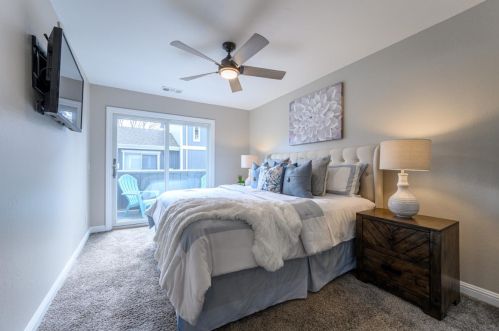 647 4 St, San Jose CA 95112-4946 exterior