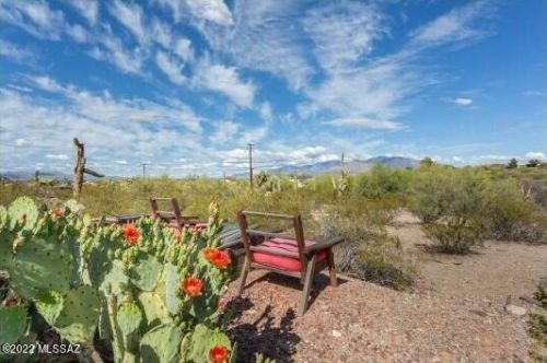 6441 Abington Rd, Tucson AZ 85743-9701 exterior