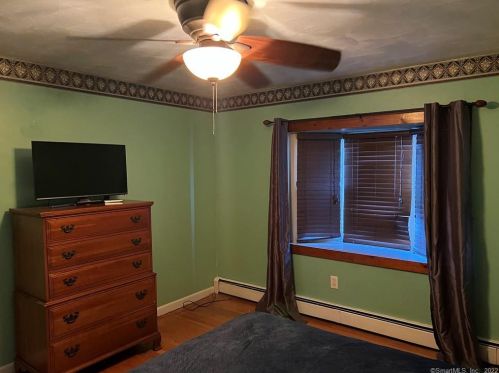 5 Ferland Dr, Killingly CT 06241-2001 exterior