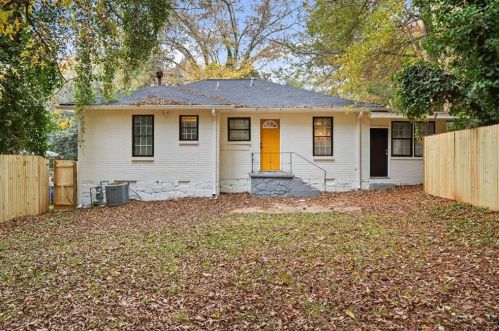 1881 Bayberry Dr, Atlanta GA 30311-3406 exterior