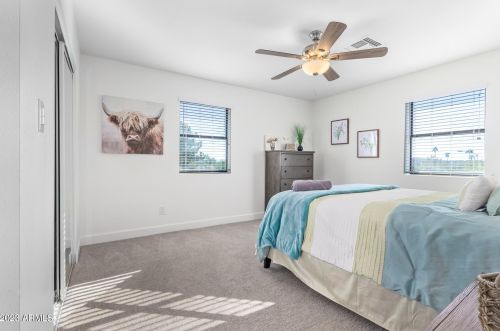 15202 10th St, Phoenix AZ  85022-3738 exterior