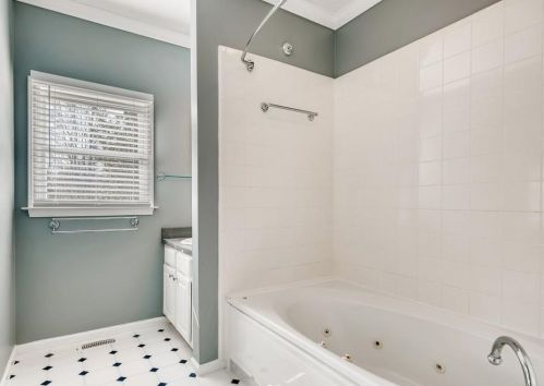 2309 Kingsland Dr, Atlanta GA 30360-1457 exterior