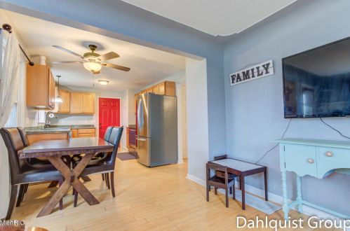 883 Post Rd, Meskegon MI 49441-4045 exterior