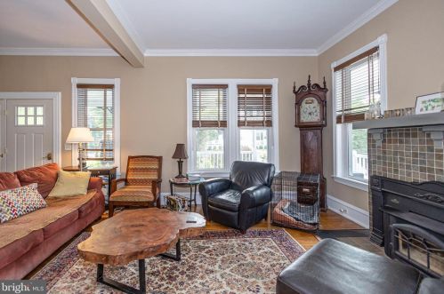 317 Lees Ave, Camden NJ 08108-3107 exterior