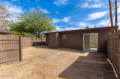 3702 Seneca St, Tucson AZ 85716-3205 exterior