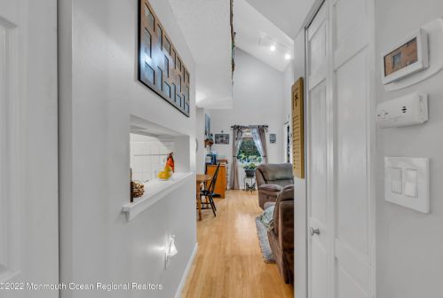 802 Bluebell Dr, Jackson Twp, NJ 08527-4114