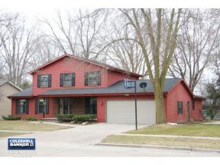 1041 Capitol Dr, Appleton WI  54914-1436 exterior