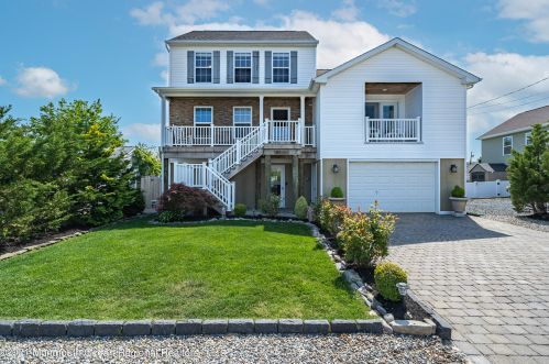 1505 Daytona Rd, Lacey, NJ 08731-5014