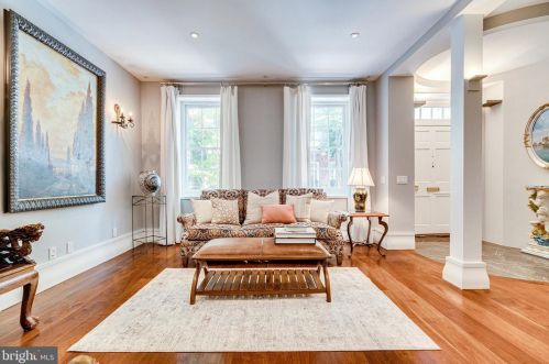 210 Fairfax St, Alexandria VA  22314-3304 exterior