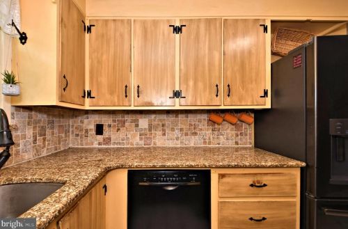 613 Chestnut St, Limerick PA 19468-2115 exterior