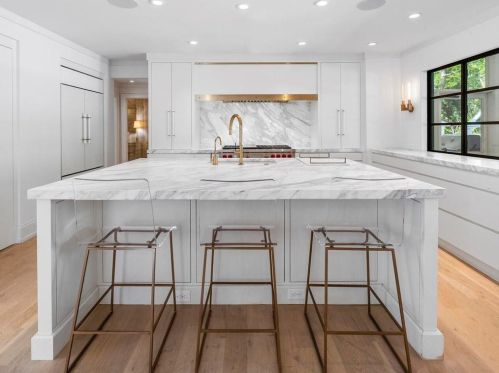 2312 Montview Dr, Atlanta GA 30305-4071 exterior