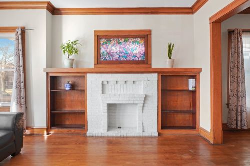 4514 Schubert Ave, Chicago IL 60614-1505 exterior