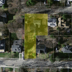 47 Clinton Pl, Newton MA 02459-1117 aerial view