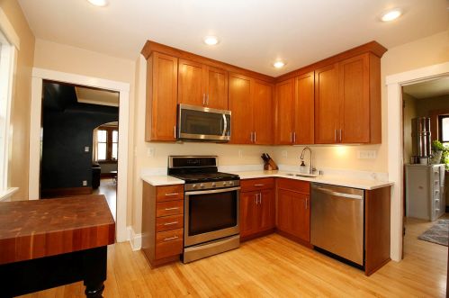 2662 Palmer St, Milwaukee WI 53212-2427 exterior