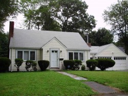 22 Bernard St, Newton, MA 02461-1904