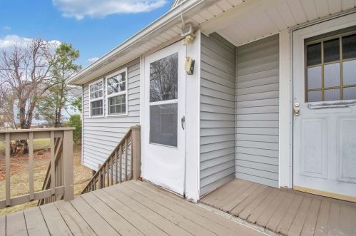 34 Geneva St, Springfield MA 01151-1807 exterior