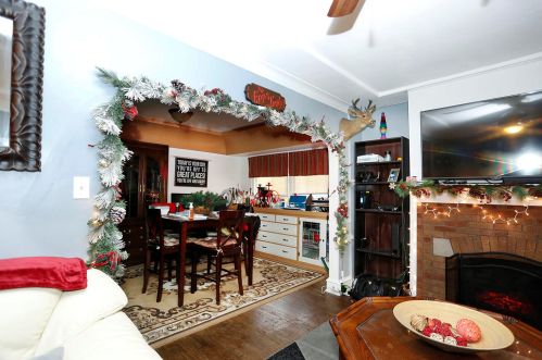 5610 Martin Dr, Milwaukee WI 53208-2534 exterior