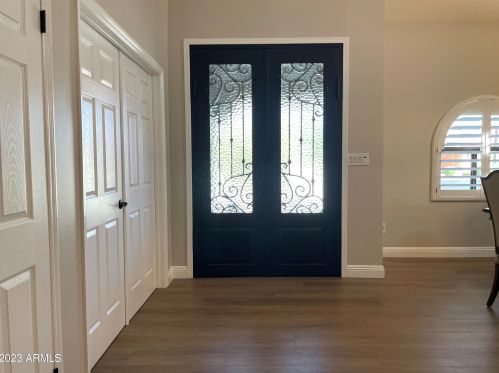 11436 27th St, Phoenix AZ 85028-1802 exterior