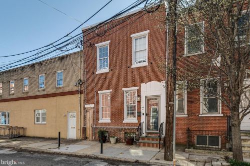 104 Ellsworth St, Philadelphia PA 19147-4606 exterior