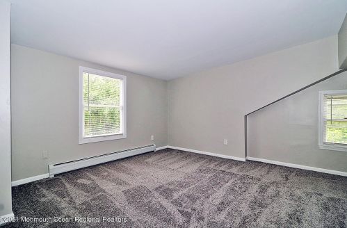 480 Veterans Hwy, Jackson Twp NJ 08527-5122 exterior