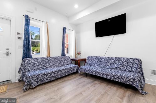 1725 Marshall St, Philadelphia PA 19120-0037 exterior