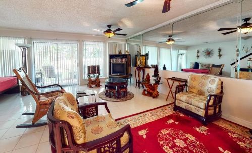 15 April Hl, Montgomery TX 77356-5923 exterior