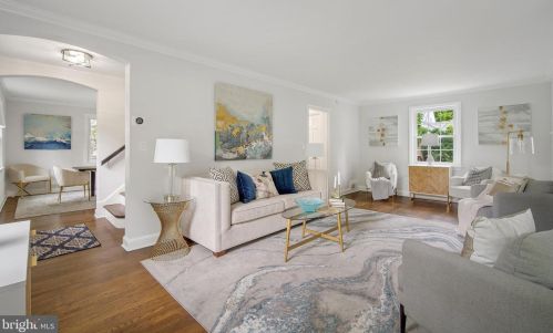 1524 Red Oak Dr, Silver Spring MD 20910-1549 exterior