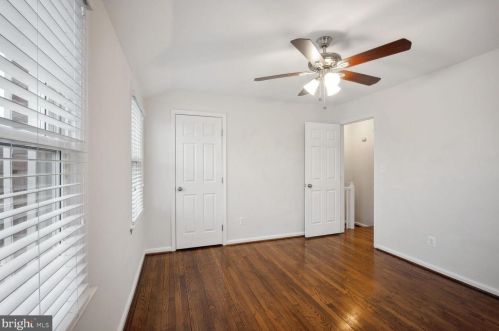 2836 Fairhaven Ave, Alexandria VA  22303-2209 exterior