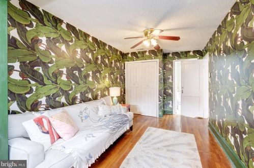 322 Emerson St, Washington DC 20011-4110 exterior