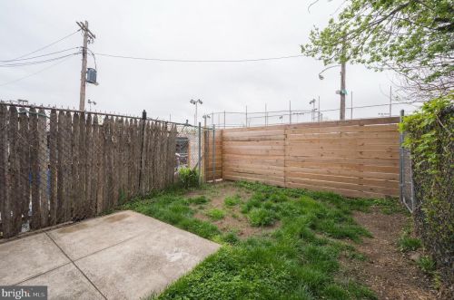 2665 Cedar St, Philadelphia PA 19134-4449 exterior