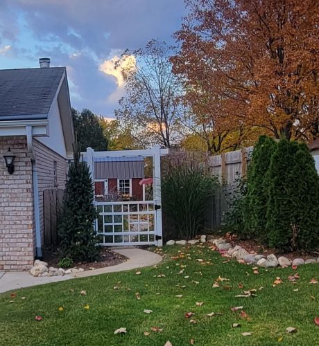 3938 119, Milwaukee WI 53228-1814 exterior