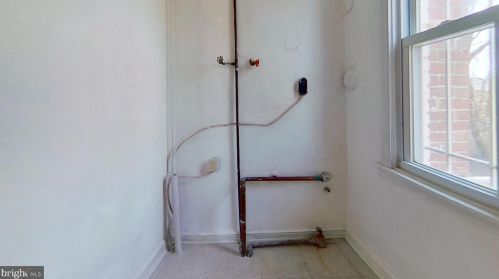 918 47 St, Washington DC 20019-3722 exterior