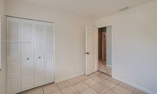 2029 Hideaway Cir, Fort Pierce FL 34952-4801 exterior