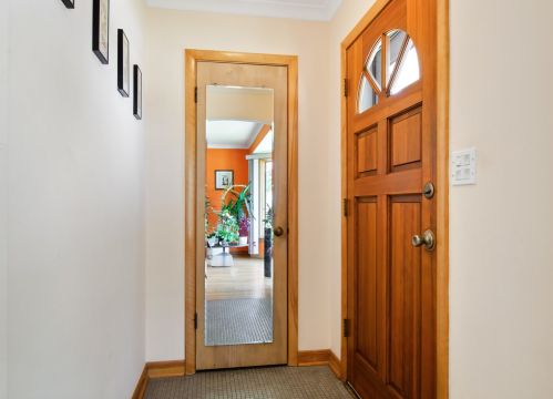 4533 Orange Ave, Chicago, IL 60706-4424