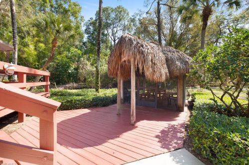 6210 Napa Wood Way, Naples FL 34116-3866 exterior