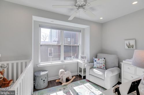 617 Emily St, Philadelphia PA 19148-2529 exterior