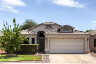 2407 Morrow Dr, Phoenix AZ  85050-6332 exterior