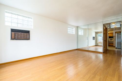 10918 Lowe Ave, Chicago IL  60628-3130 exterior