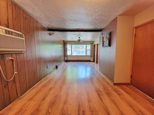 829 34 St, Chicago IL 60608-6703 exterior