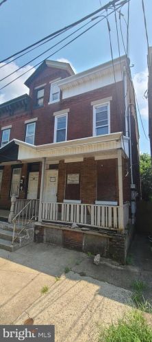 41 Pearl St, Trenton, NJ 08609-1225